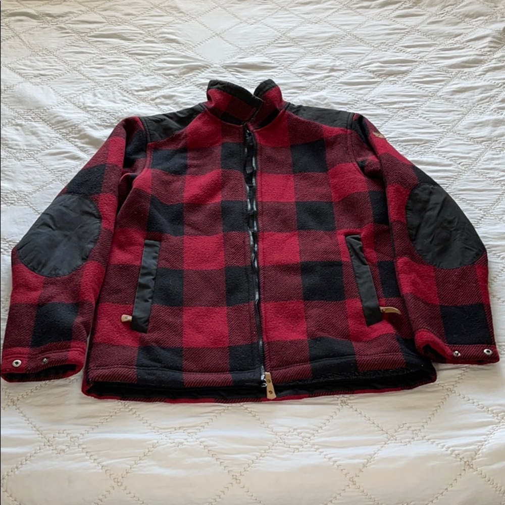 Large red Buffalo plaid Fjallraven woodsman jacket